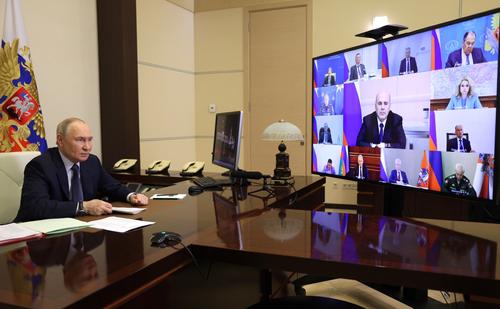 Путин призвал жестко отвечать на провокации, ведущие к межэтническим конфликтам
