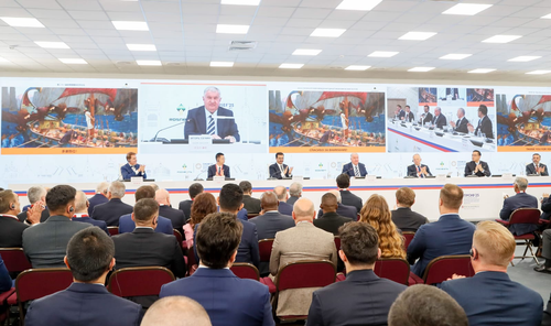 «Роснефть» завершила разработку и планирует внедрение технологии GTL в проекте на Таймыре – Сечин