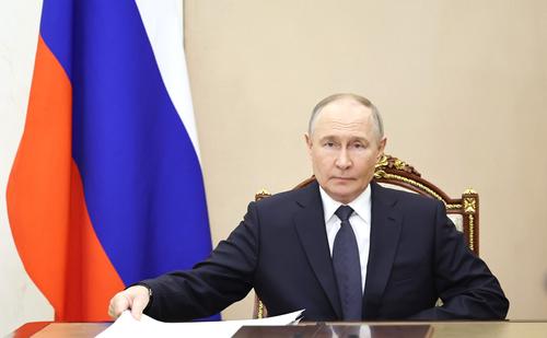 Президент РФ Путин продлил до 2030 года отсрочку от призыва для старообрядцев