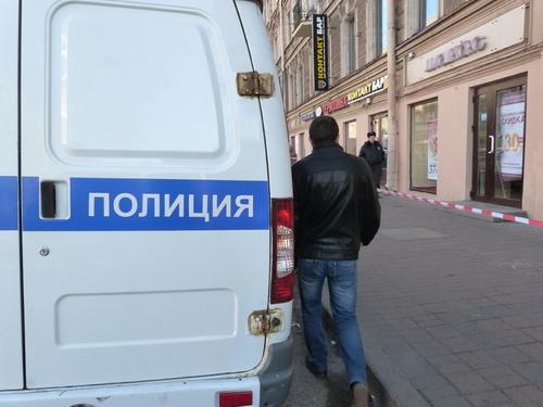 Полиция Санкт-Петербурга задержала двух нарушителей у Исаакиевского собора