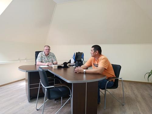 Депутат ЗСК Владимир Решетняк встретился с ветераном СВО для обсуждения вопросов трудоустройства и предоставления льгот