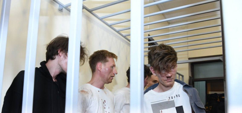 Родственники арестованных в Баку россиян не могут найти адвокатов