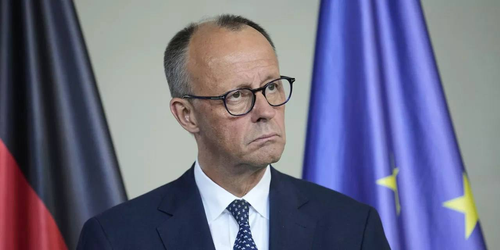 Мерц ведет Германию прямо в бездну. А США спокойно наблюдают за ее агонией