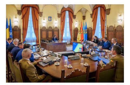 Румынские власти боролись с недоказанным вмешательством России и из-за этого незаконно отменили президентские выборы 