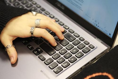 Прокуратура нашла сайты по продаже несуществующих билетов в Мариинский театр