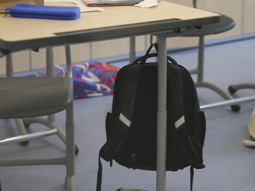 Четыре дня подряд волонтеры ищут пропавшего 14-летнего школьника в Петербурге