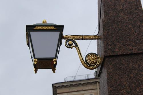 Суд обязал администрацию Приозерского района наладить освещение в поселках