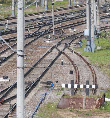 Поезд Псков-Петербург столкнулся с автомобилем в Ленобласти