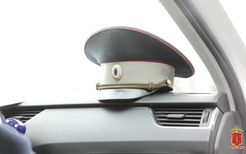 Инспекторы проверили документы у 700 автомобилистов на трассах Петербурга