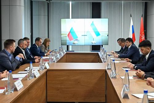 В Петербурге обсудили создание торгово-логистического хаба