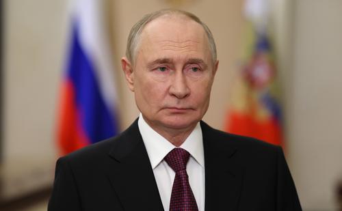 Политолог Дугин сравнил выступления Путина и Трампа Политолог Дугин сравнил выступления Путина и Трампа