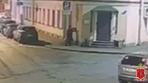 Полиция задержала девушек за рекламу запрещенных веществ