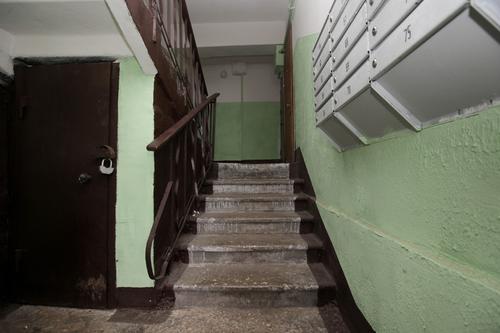 СК начал проверку условий проживания в доме под Выборгом