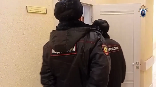 В Петербурге мужчину обвиняют в незаконных операциях с недвижимостью