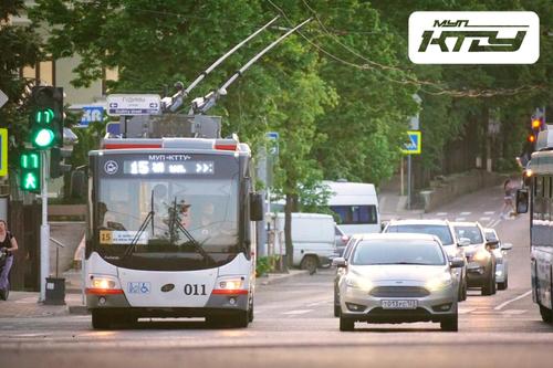 Директор МУП «КТТУ» Александр Грачев поздравил сотрудников и ветеранов с профессиональным праздником