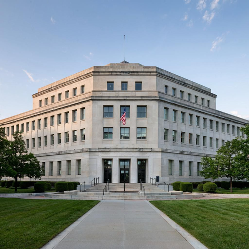 Шатдаун постепенно добивает Пентагон