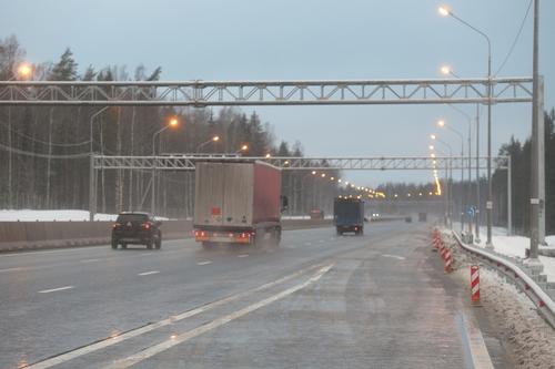 Водитель погиб в ДТП на трассе М-10 в Ленинградской области