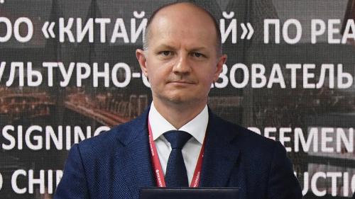 Экс-вице-губернатора Петербурга обвинили в новом эпизоде хищений на миллиарды рублей Экс-вице-губернатора Петербурга обвинили в новом эпизоде хищений на миллиарды рублей