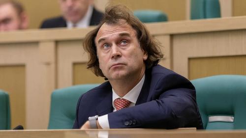 В России снова высказались за возрождение помещиков и кулаков