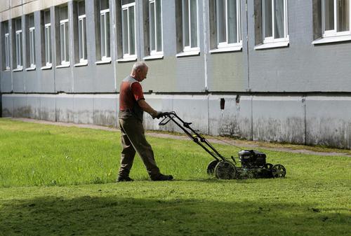 Предпринимателю выплатили 145 тысяч рублей долга по контракту 