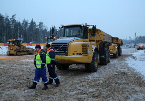 Экс-замгубернатора Петербурга обвиняют в растрате средств на трассу М-12