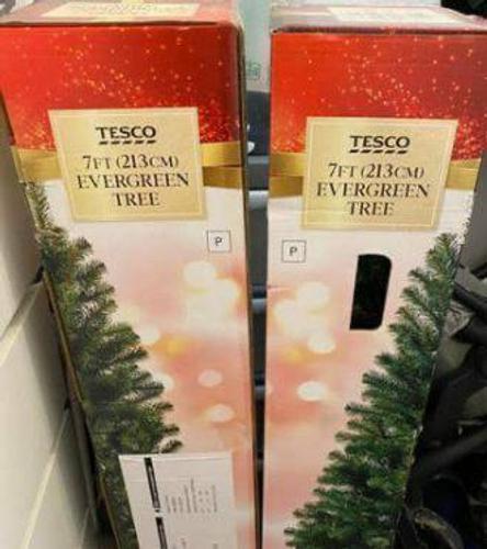 Лингвистический погром: сеть супермаркетов исключила «Рождество» из праздничного лексикона