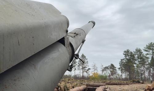 Артиллеристы группировки «Днепр» точечным ударом уничтожили пункт управления БПЛА ВСУ в Херсонской области