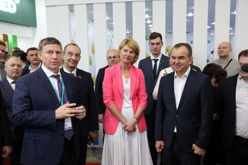 Губернатор Краснодарского края принял участие в открытии Международной сельскохозяйственной выставки «ЮГАГРО-2025»