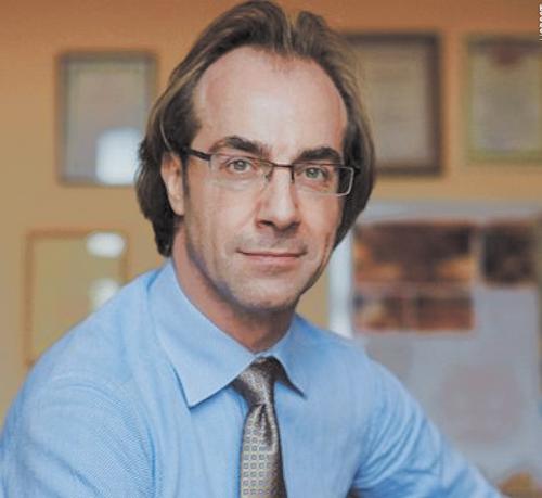 Все ушли, а он остался