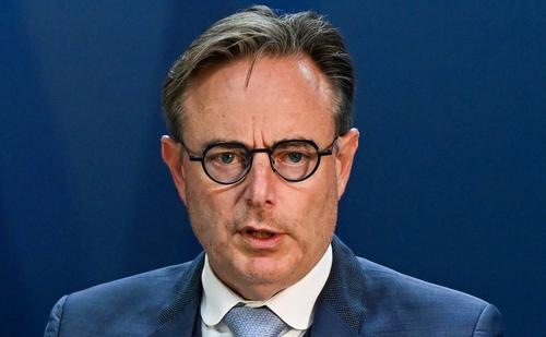 Премьер Бельгии де Вевер назвал сказками идею о поражении России на Украине