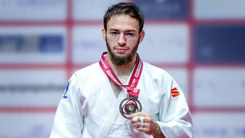 Российский триколор на «Большом шлеме»