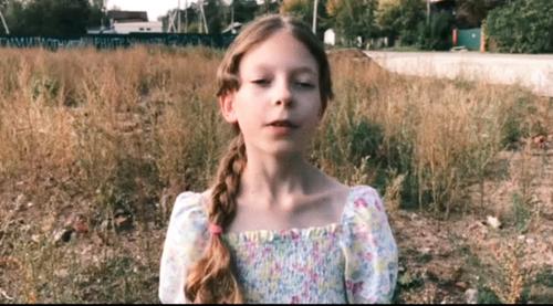 В Перми 12-летнюю девочку допросили в полиции из-за прочитанного ею стихотворения против строительства мечети в Верхней Курье