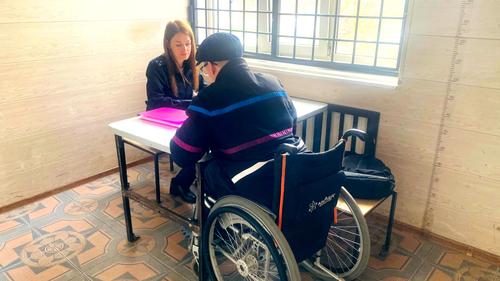 Прибыв в Саки лечиться, инвалид пошел в бар