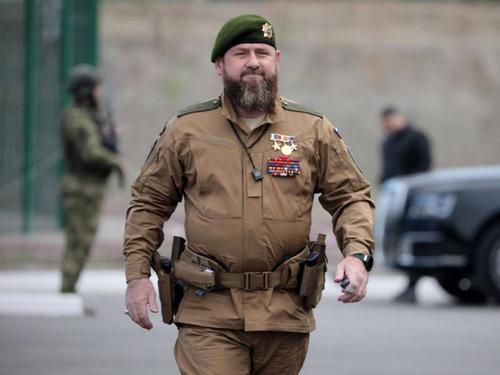 Более 50 ракет и 650 дронов: Кадыров назвал удар по Украине ответом на атаку на Грозный