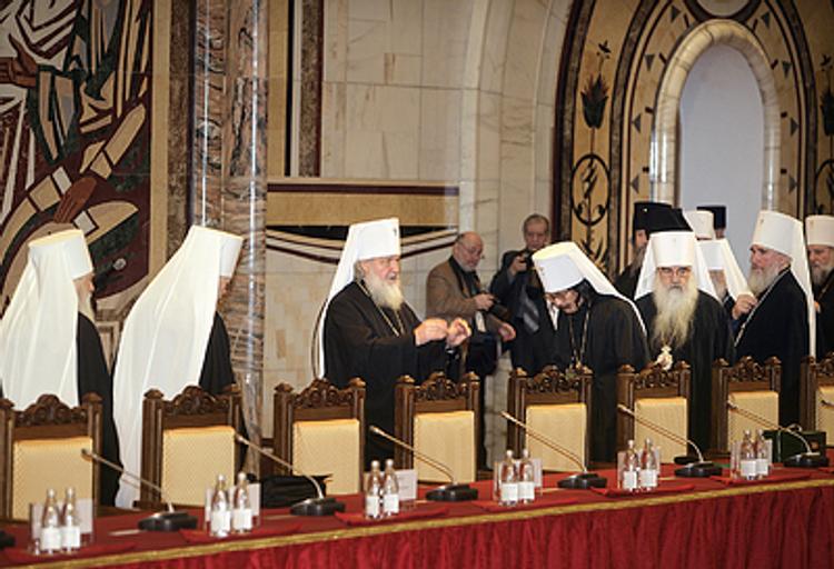Патриарх Кирилл: Духовная скрепа посильней электричества