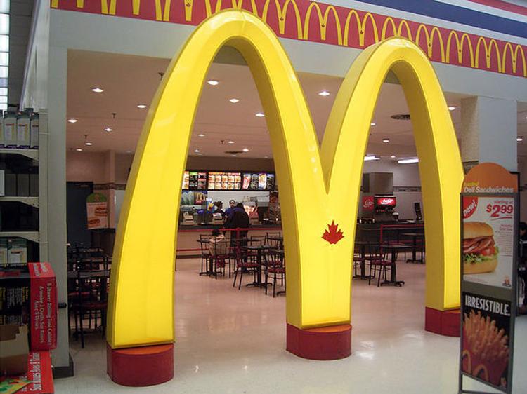 В сети McDonald's больше не будет кетчупа Heinz