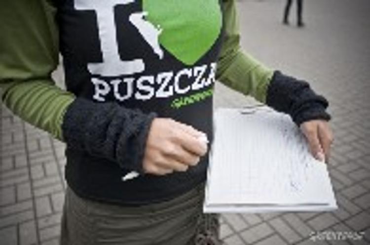 Гринписовцы устроили акции протеста на электростанциях в Польше