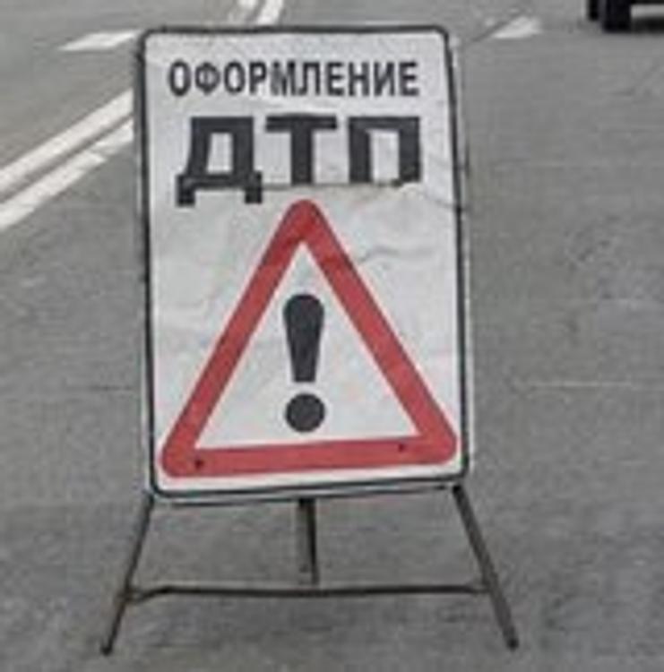 Лесовоз и автобус с детьми столкнулись под Иркутском
