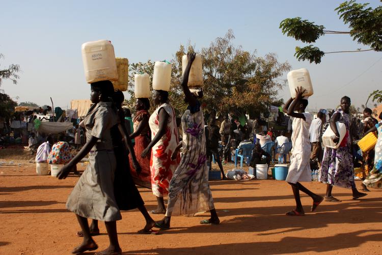 Южный Судан массово покидают иностранцы