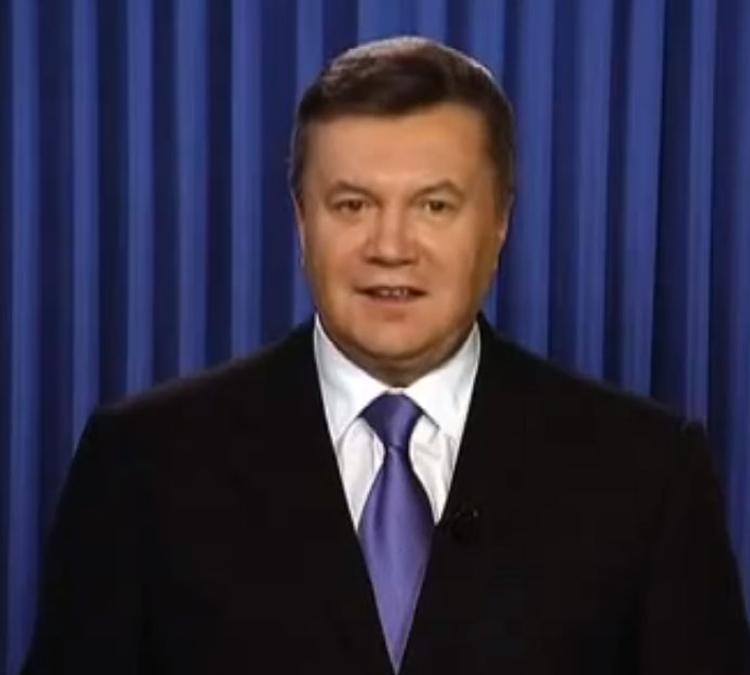 Кличко: Янукович использует больничный, чтобы не отменять "драконовские законы"