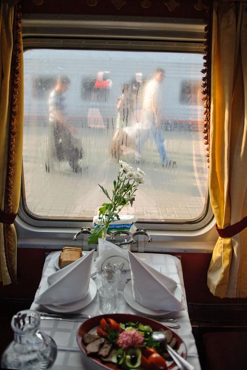 Германия: путешествие с комфортом предлагают поезда  ICE 3