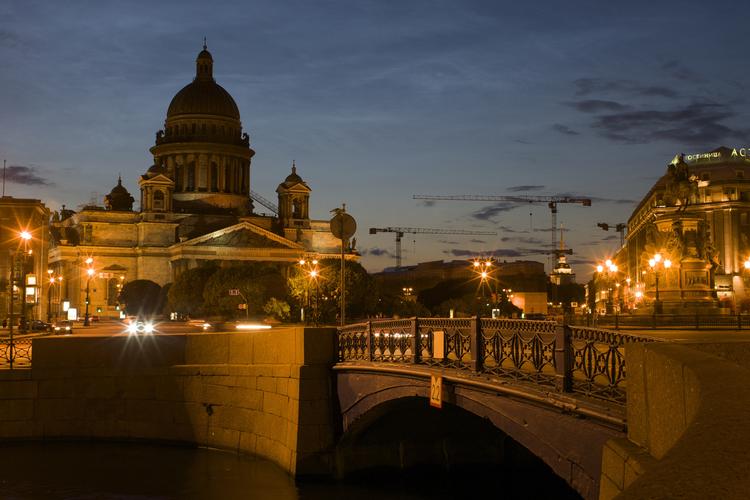 Петербург в десятке  лучших туристических направлений Европы