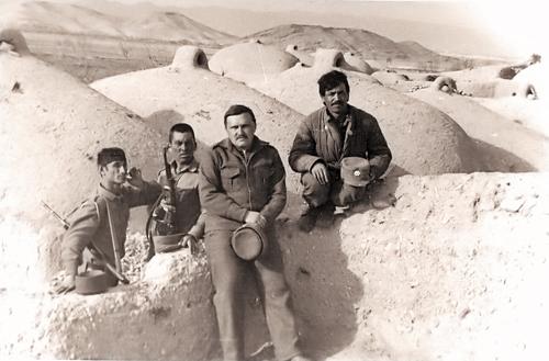 Не показывай афганцу подошвы!