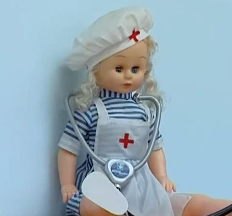 В Петербурге из окна упал пьяный младенец