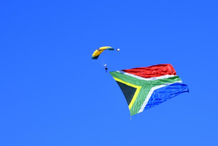 ЮАР ввела новые правила подачи документов на  визы