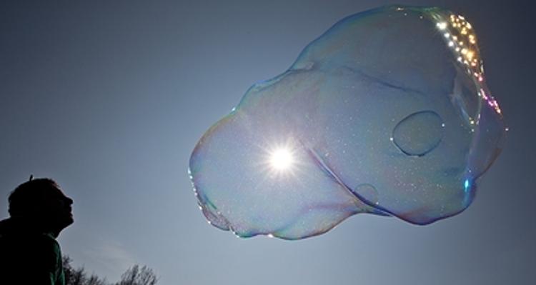 Млечный Путь раздулся загадочными пузырями (ФОТО, ВИДЕО)