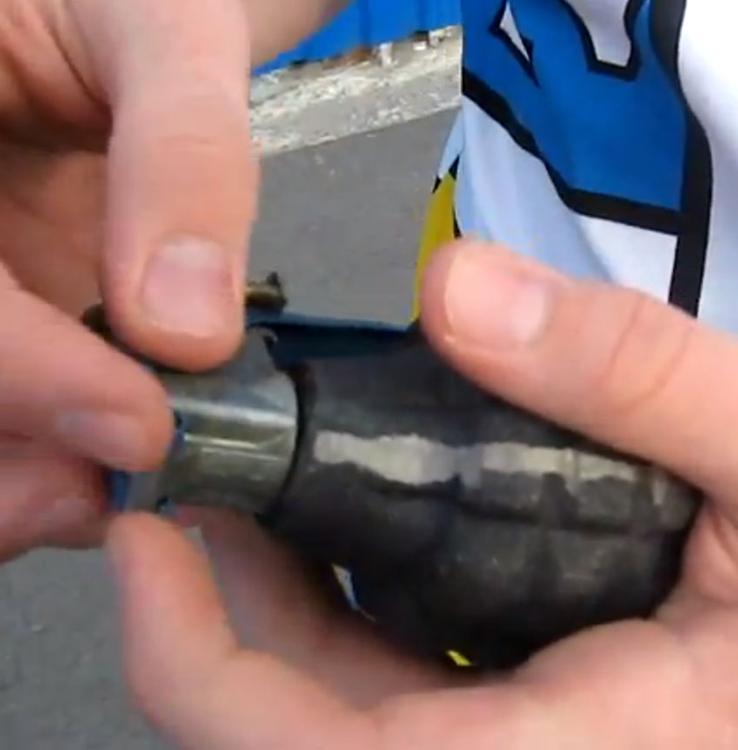 Мужчина погиб при взрыве боеприпаса, который приваривал к трактору