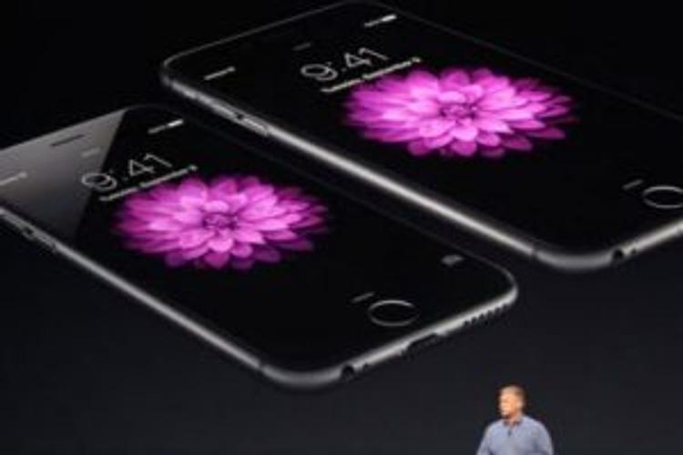 В США покупатели почти разобрали новые смартфоны iPhone 6 Plus