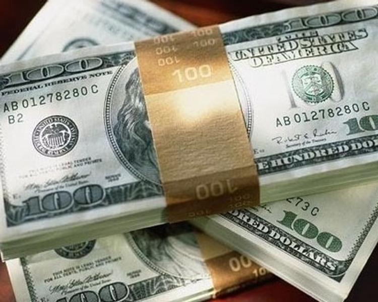 Впервые курс доллара достиг уровня 40 рублей