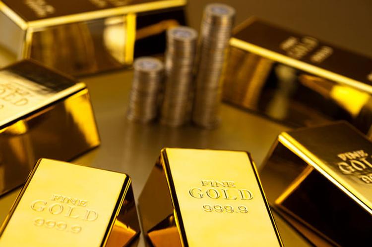 В России на 40% вырос спрос на слитки и монеты из золота
